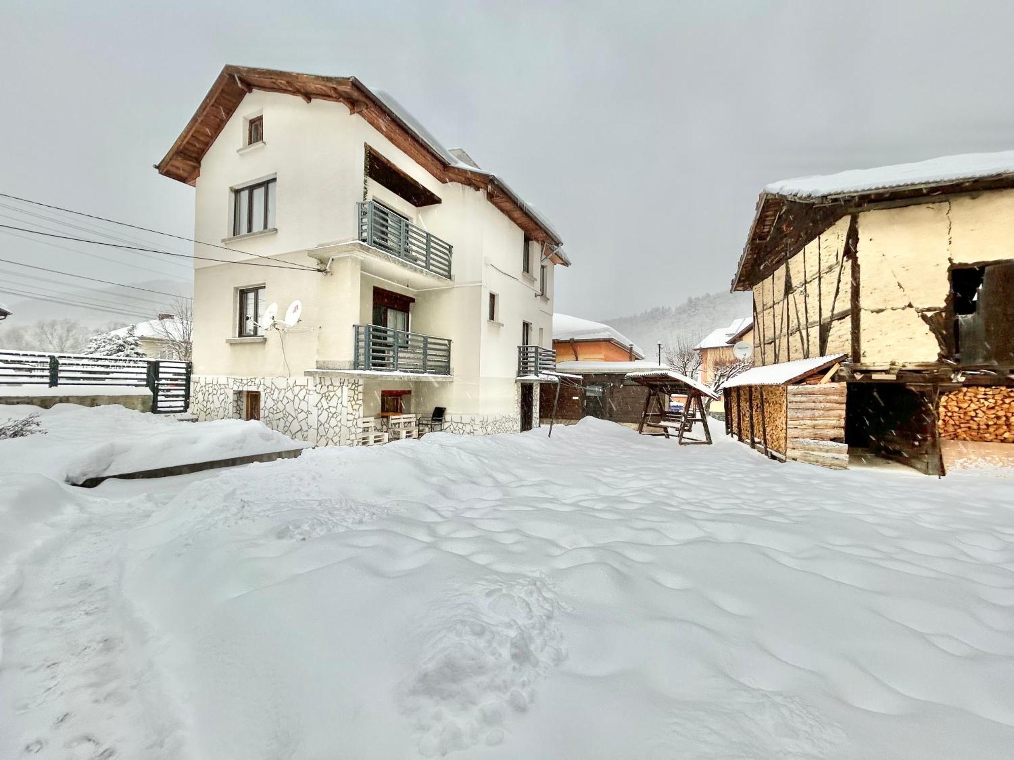 Hotel Bulgarane House Govedartsi Esterno foto